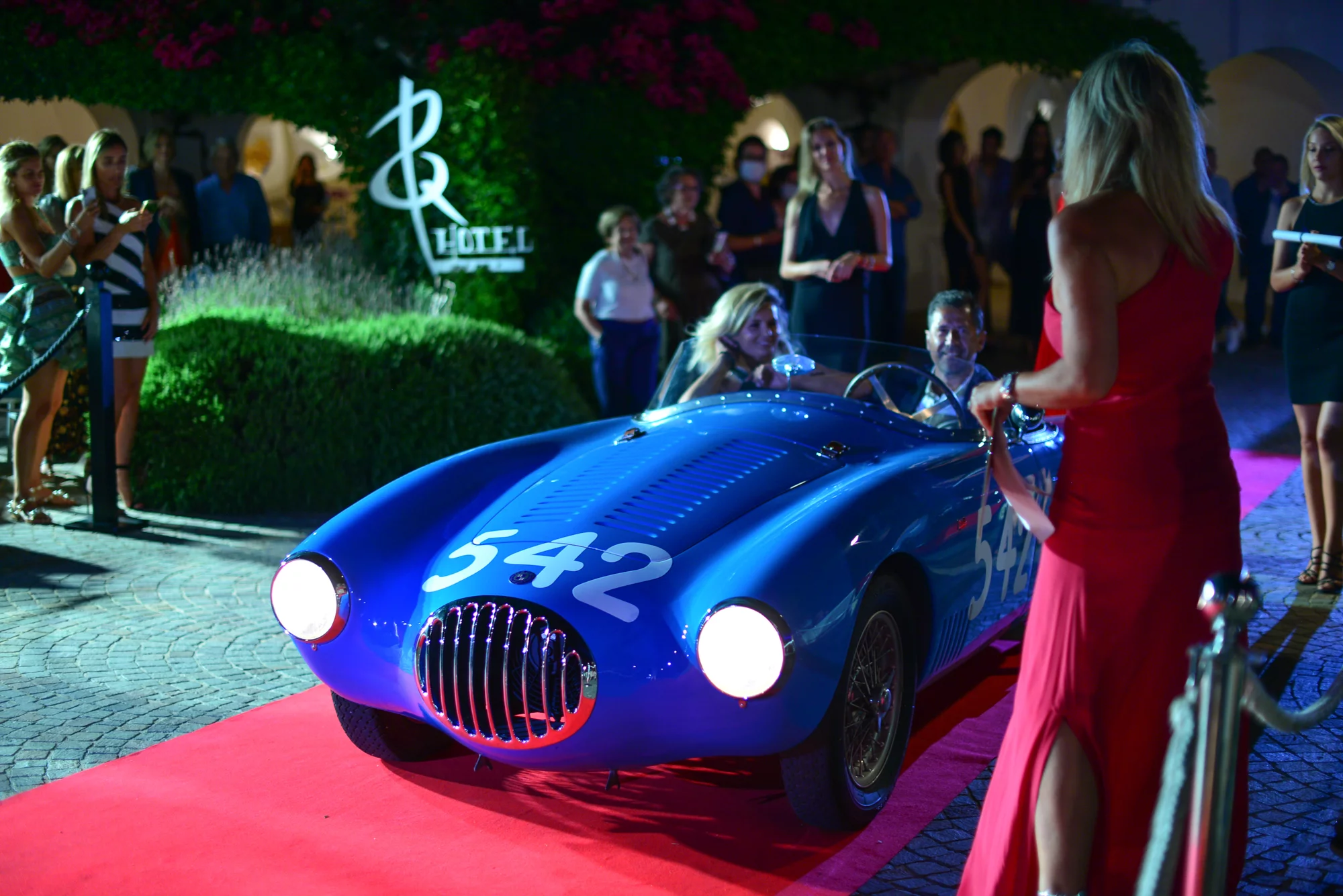 Enzo Moroni’s 1954 blue France Osca Mt4 Morelli won the Jury Prize in the “Cars of the Mille Miglia” Class