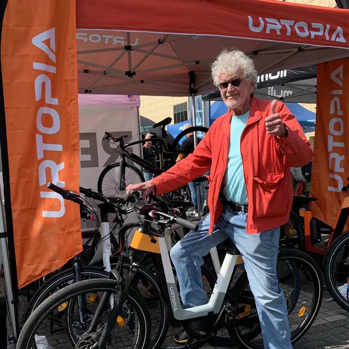 Urtopia partnered with Frog Design's Hartmut Esslinger on the development of an upcoming low-step smart commuter called the Fusion