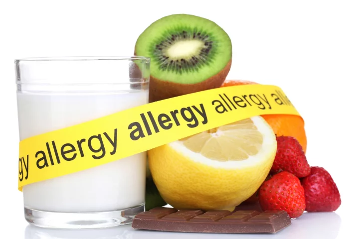 Research has revealed only food allergies seemed to correlate with increased MS disease activity, and not environmental or drug allergies