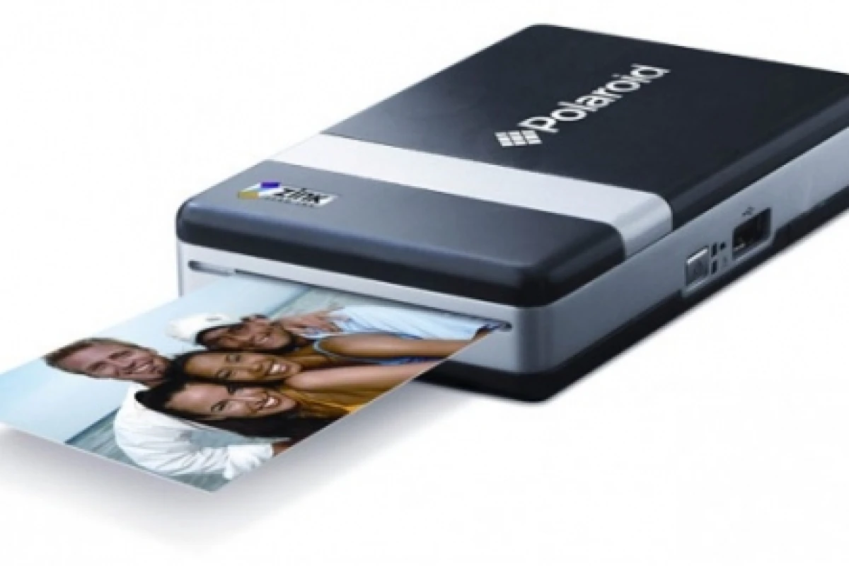 Polaroid PoGo Instant Mobile Printer