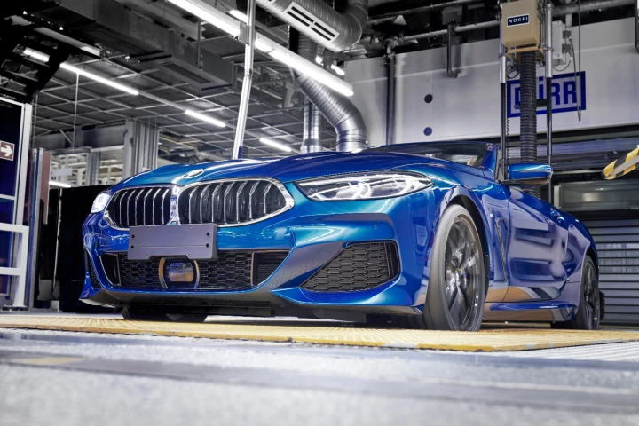 Production starts on the BMW 8 Series Convertible