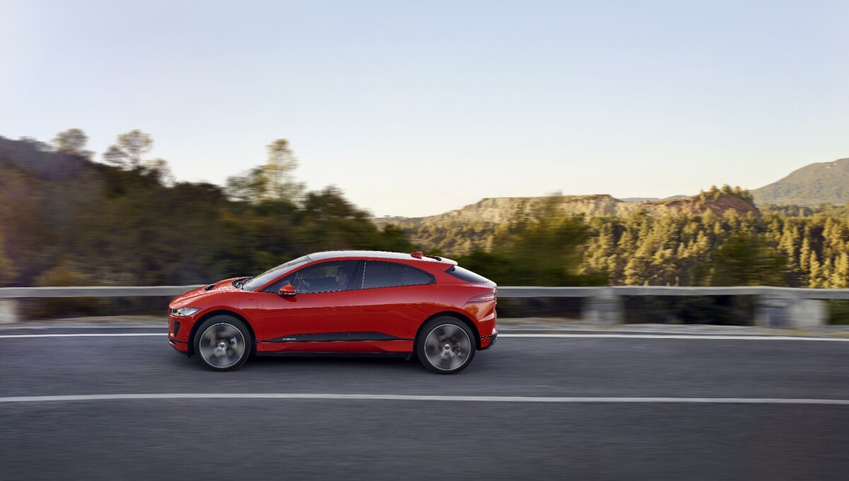 We were certainly impressed with the appearance of the I-Pace when Jaguar first showed it to the world in 2016, and little appears to have changed from concept to production