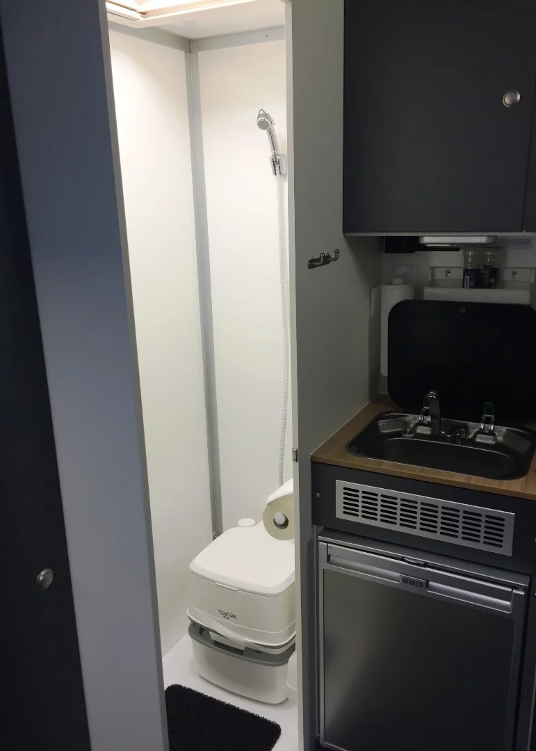 The larger Cube 5 includes a wet bath