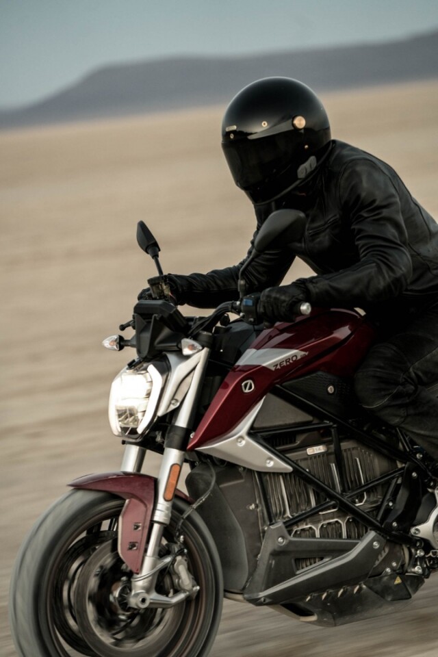 A top speed of 120 mph is terrific for an electric nakedbike