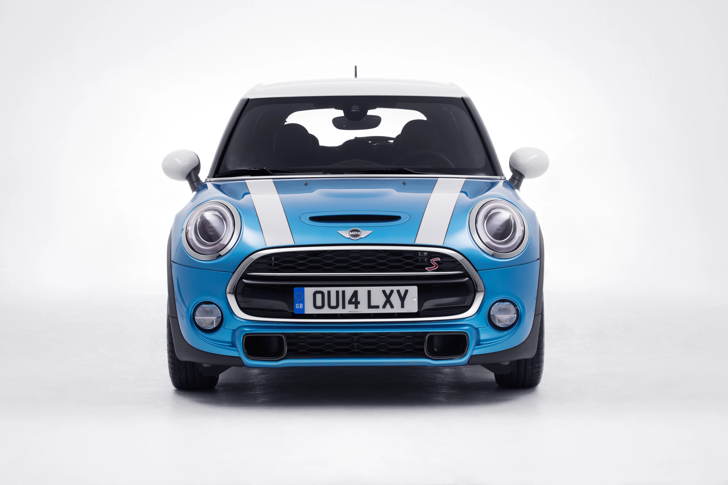The Mini 5-door can be fitted with a permanent SIM card