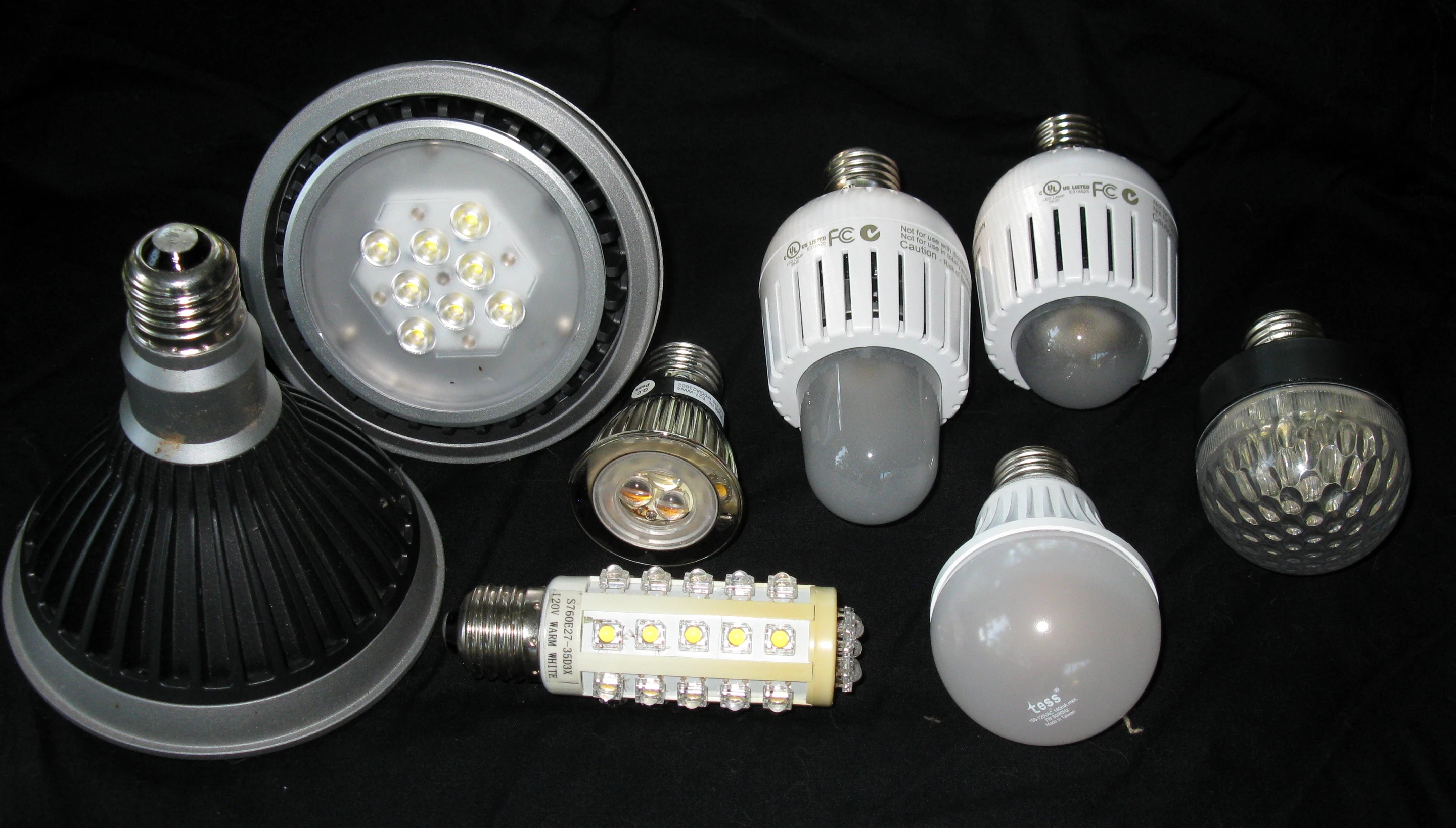 A new study from the University of California indicates that LED lights contain toxic metals, and should be produced, used and disposed of carefully (Photo: Geoffrey A. Landis)