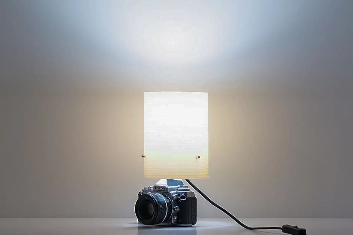 Phlite lamps convert your photography gear into interior lights