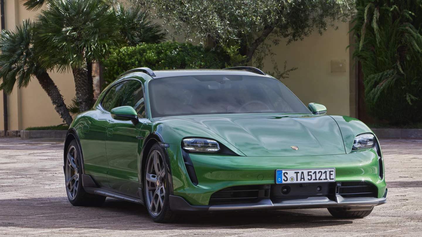 The Cross Turismo could be mistaken for the Taycan sedan from the front, but walk a few steps to the side, and there's no confusing the two
