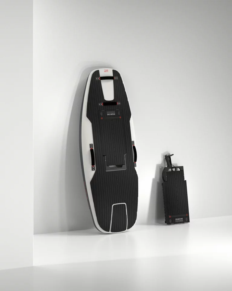 The RÄVIK Explore has been reshaped for extra stability, and tips the scales at 81.5 lb (including the new XR 4 battery)