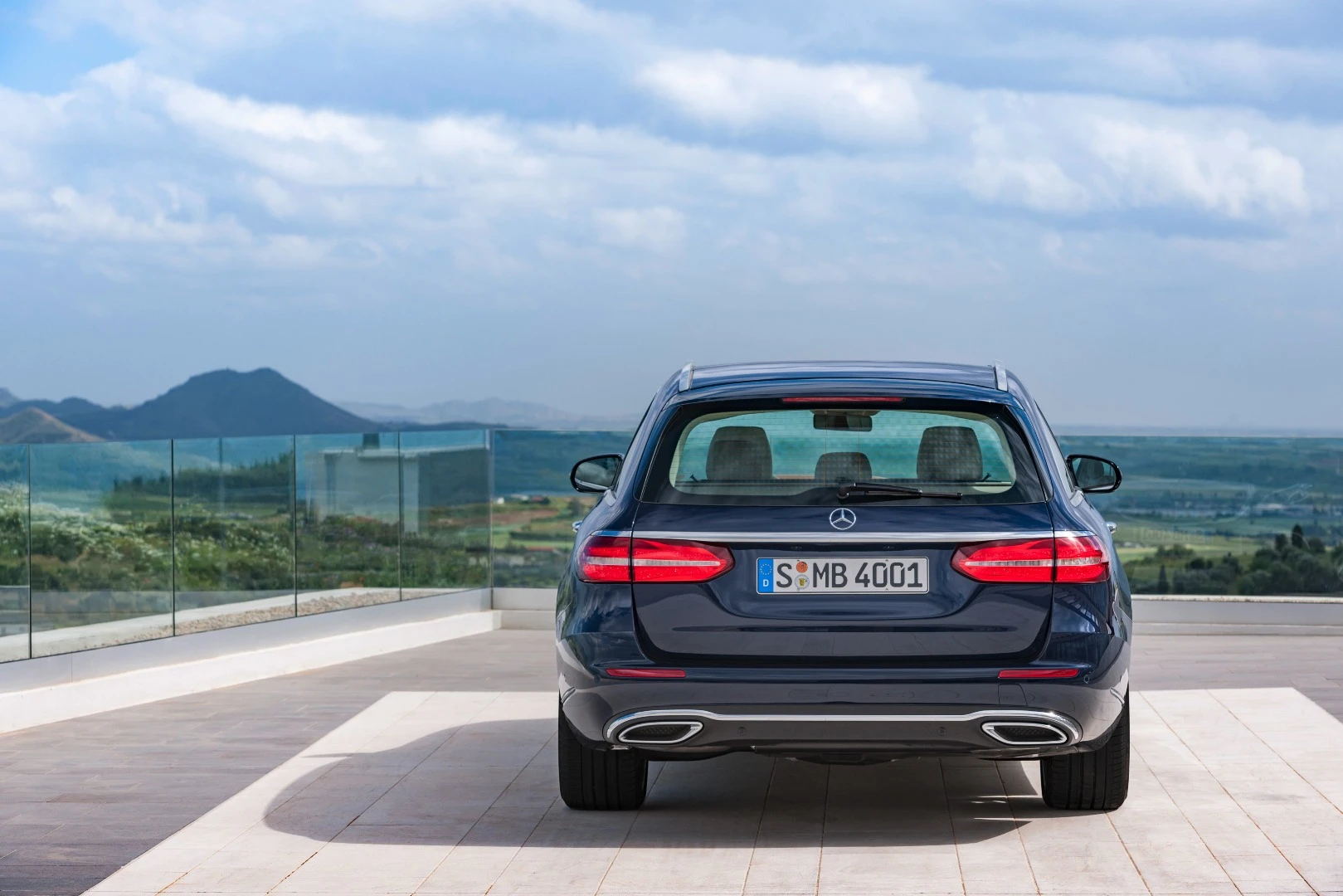 The E-Class Estate's rear end