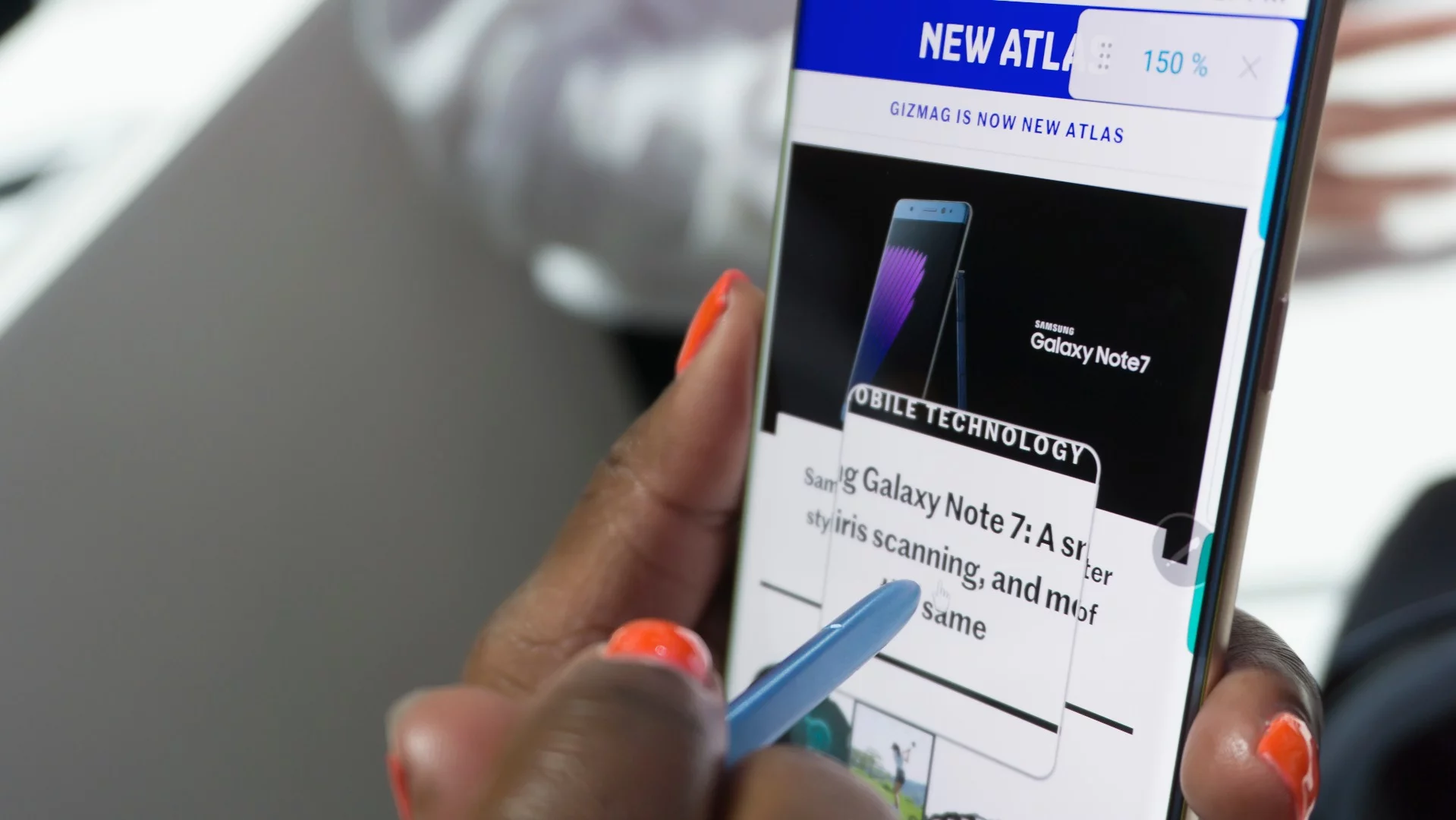 The magnifying feature on the Galaxy Note 7