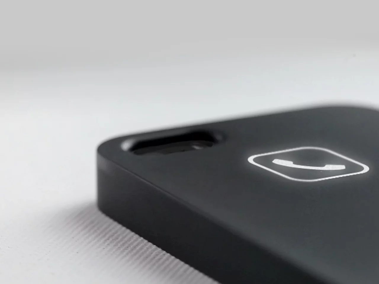 Lunecase debutted at the 2014 CES