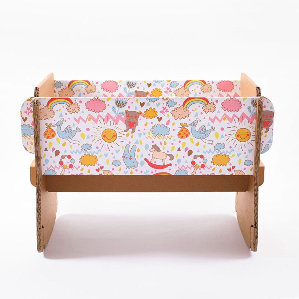 Foldo Bebe lets you put baby to bed in a cardboard crib