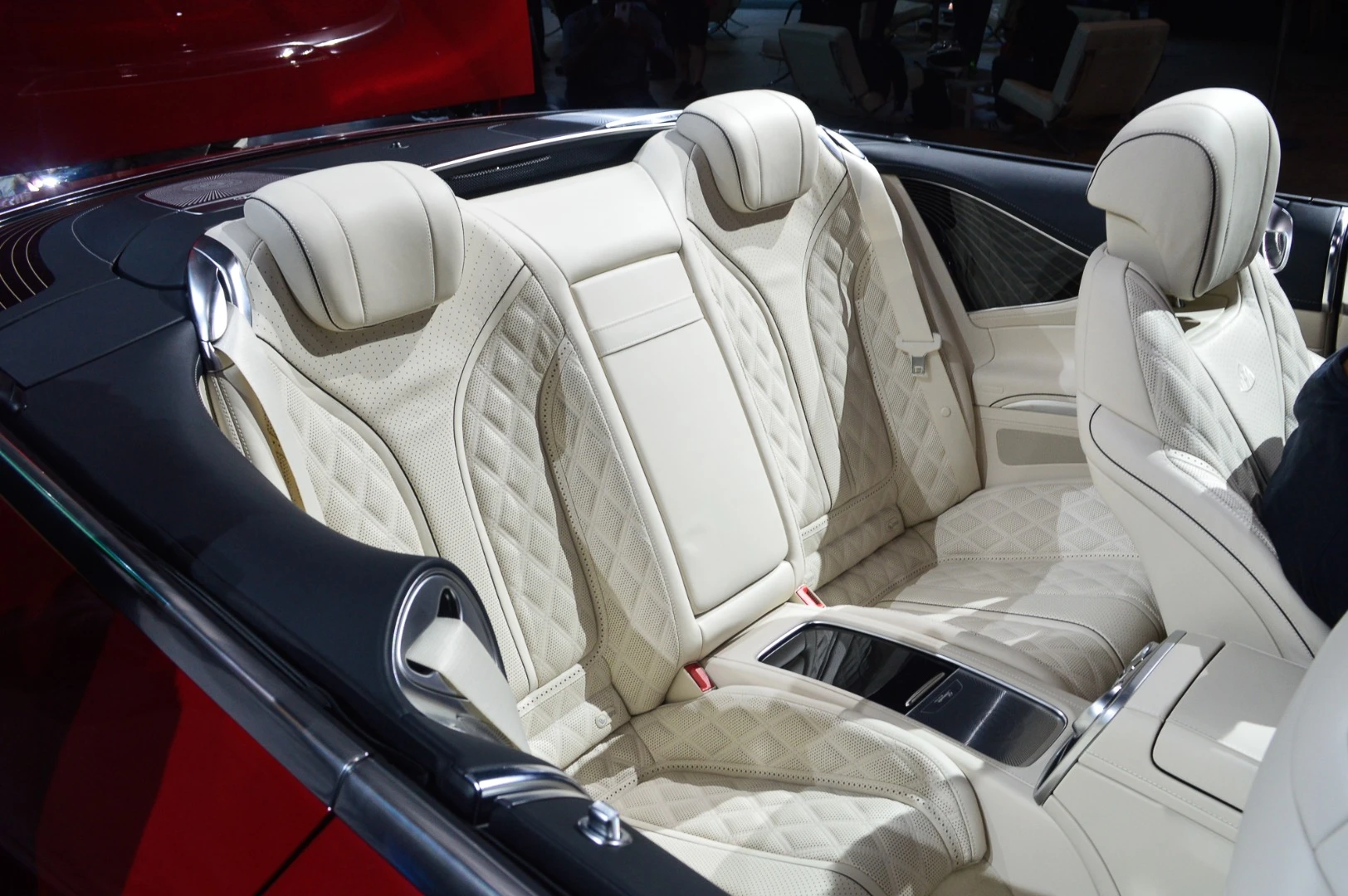 Inside the all-new Mercedes-Maybach S650 Cabriolet