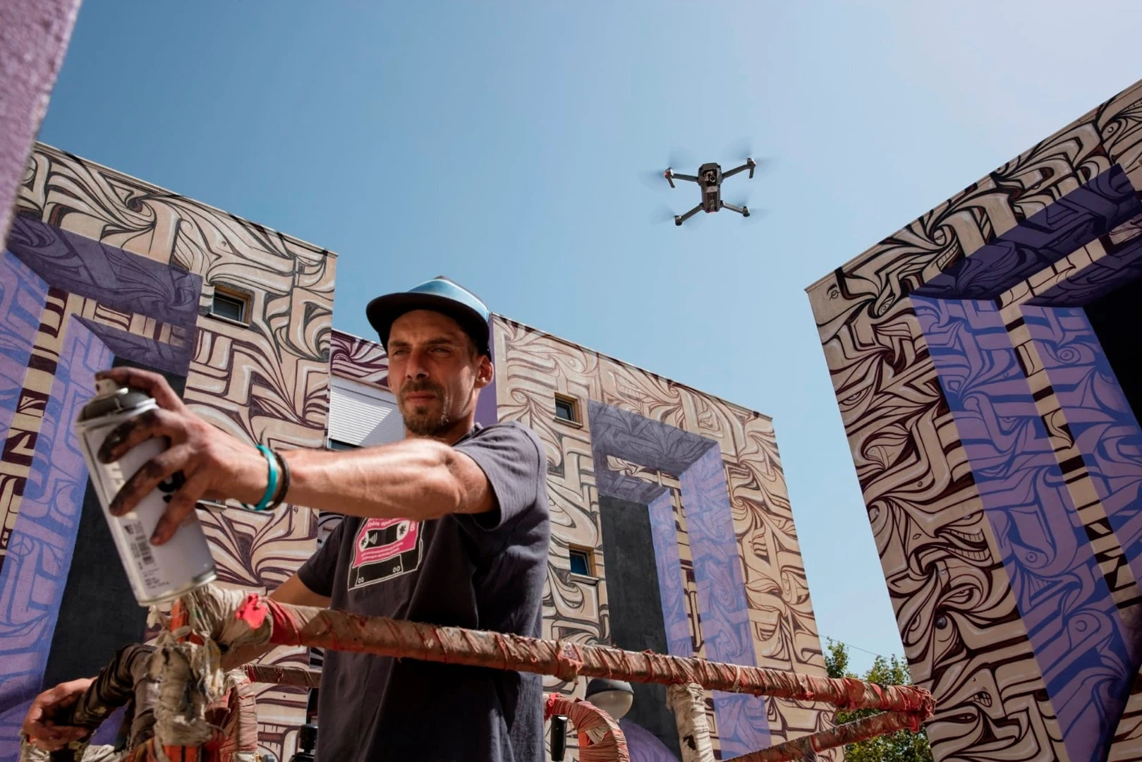 Made for aerial cinematographers on the move, the Mavic Pro shoots 4K video at full 30 fps