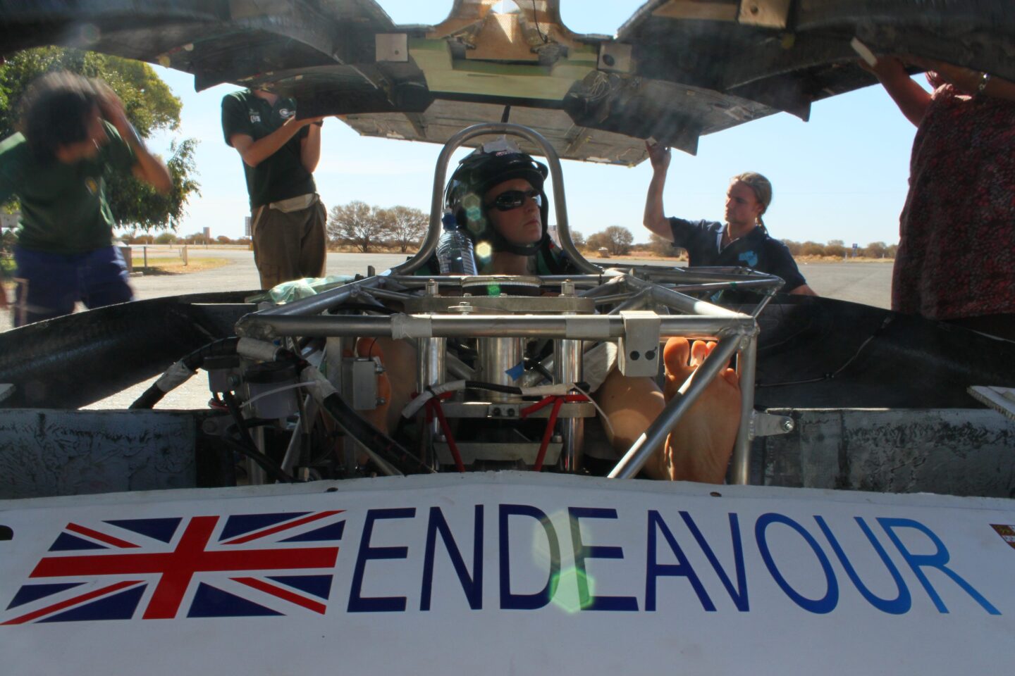 Gearing up for the 2011 World Solar Challenge (Image: Cambridge University Eco Racing)