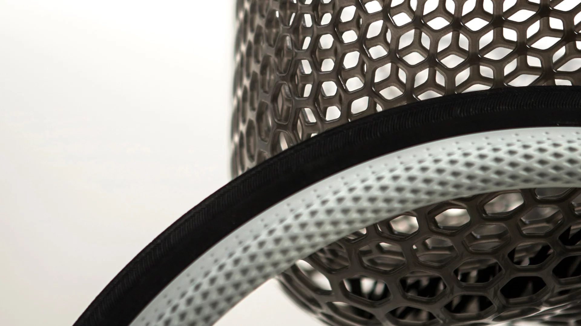 The texture of the gloves is designed to lock into the push rims, providing a greater power-to-push ratio