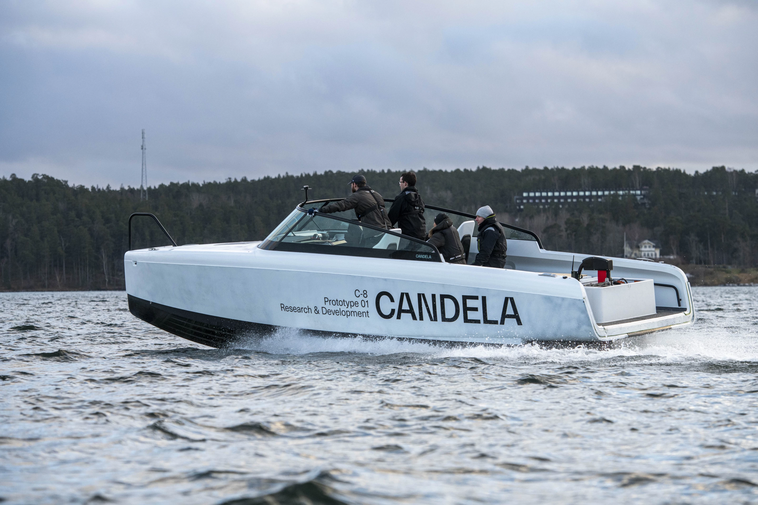 Below 16 knots, the C-8 operates like a regular boat, and can retract its foils in shallow water