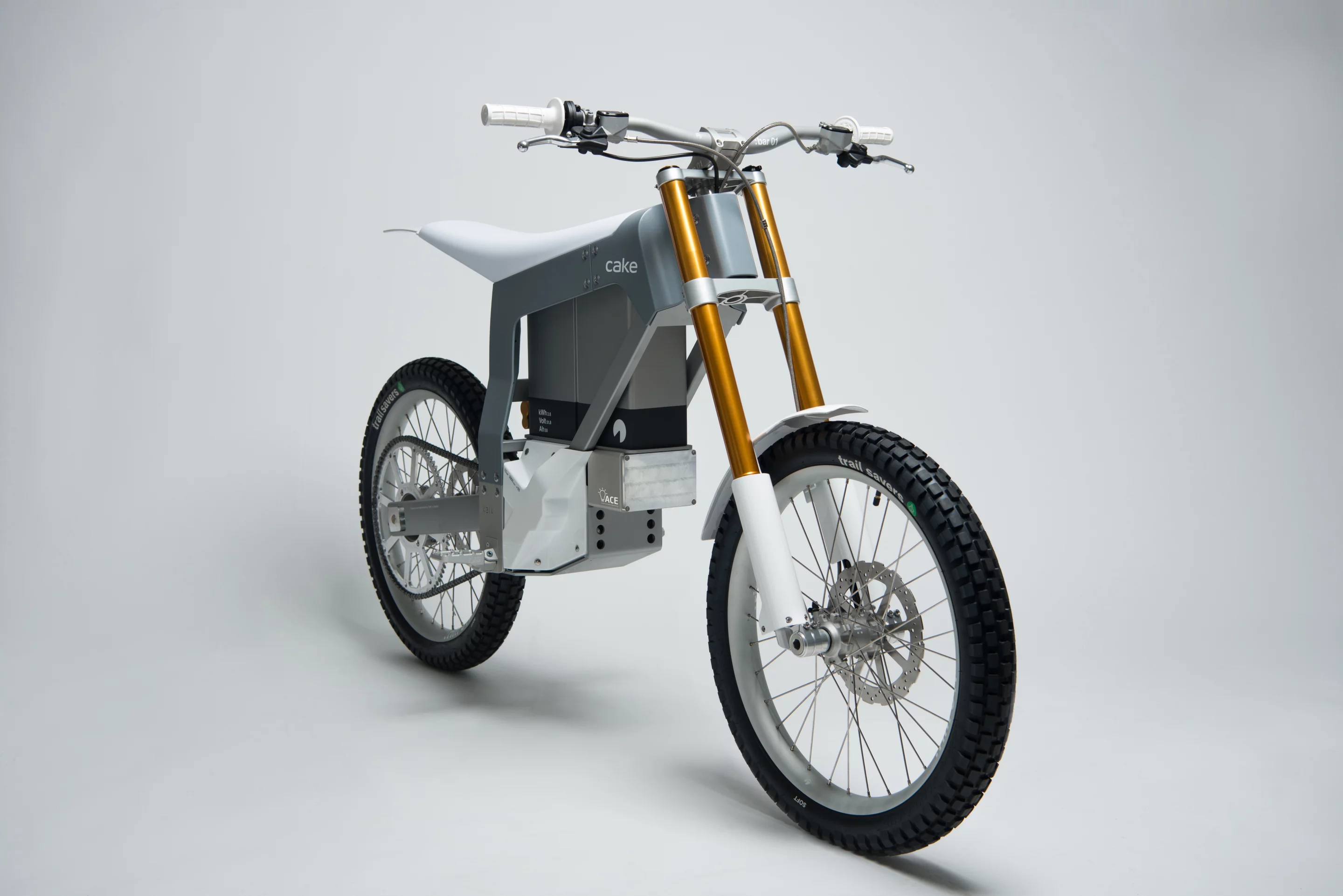 WIth its 15-kW motor, the Kalk is more powerful than some of the other light electric dirt bikes/electric mountain bikes we've looked at
