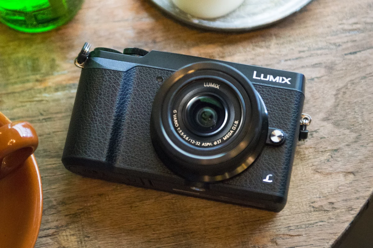 The Panasonic Lumix GX80 /GX85 boasts advanced image stabilization