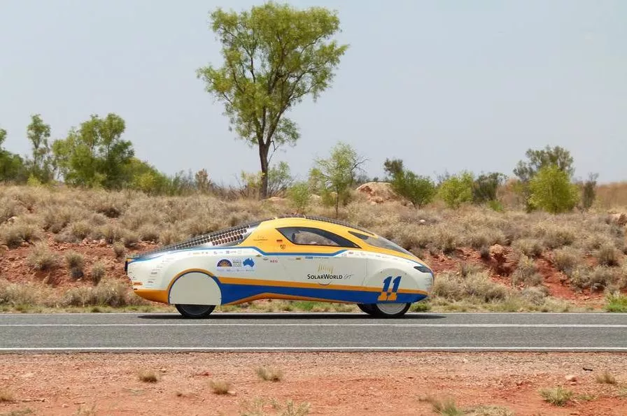The SolarWorld GT driving across Australia