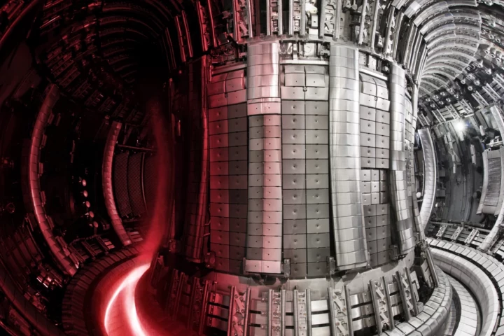 A look inside the Joint European Torus tokamak reactor