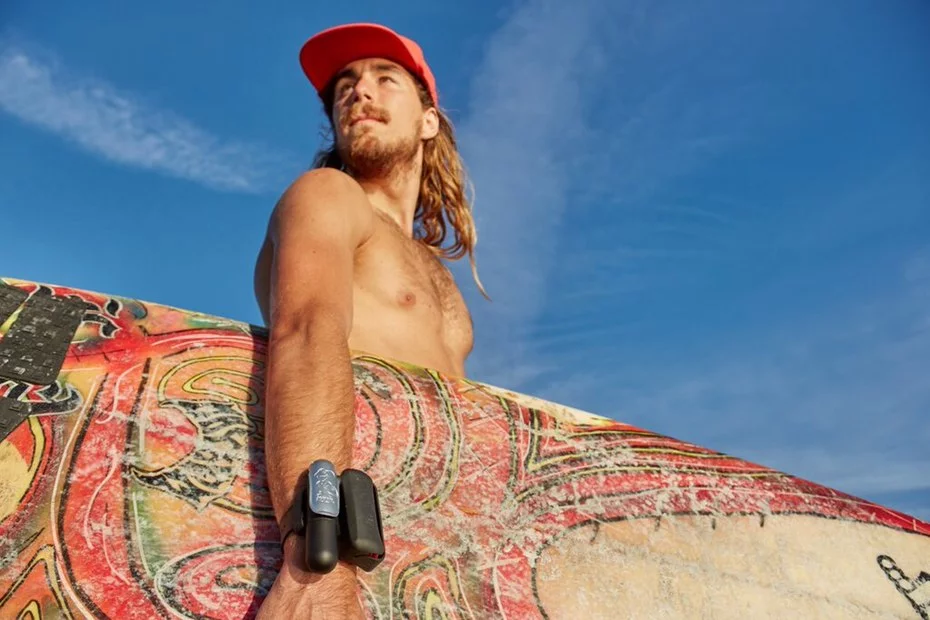 With the Kingii, you can avoid the discomfort of a stiff, thick life vest while still enjoying emergency protection