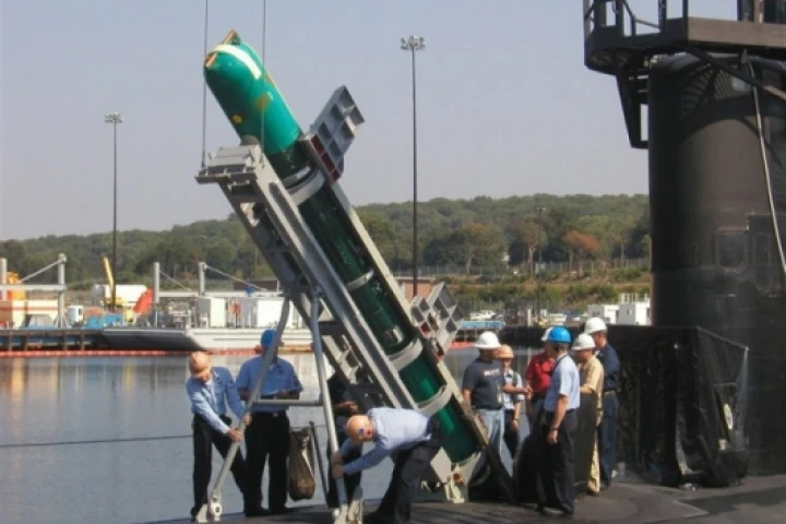 21" Unmanned Underwater Vehicle (UUV) Photo: U.S. Navy