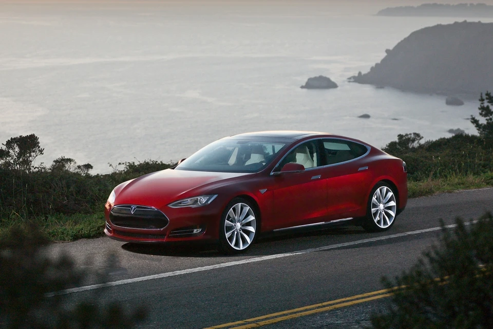 The Tesla Model S will start just under $50,000 after US federal tax credit photo: Tesla Motors