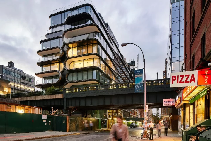520 West 28th Street is located in Manhattan, NYC