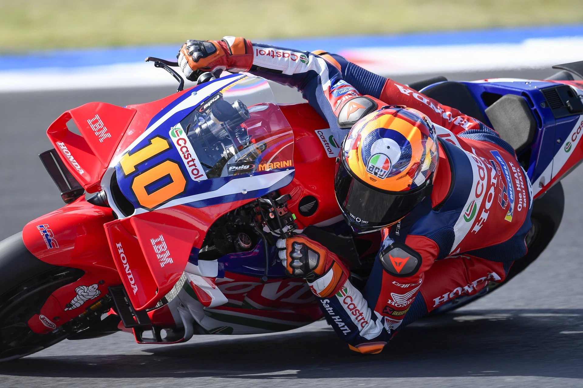 AGV Pista GP R3