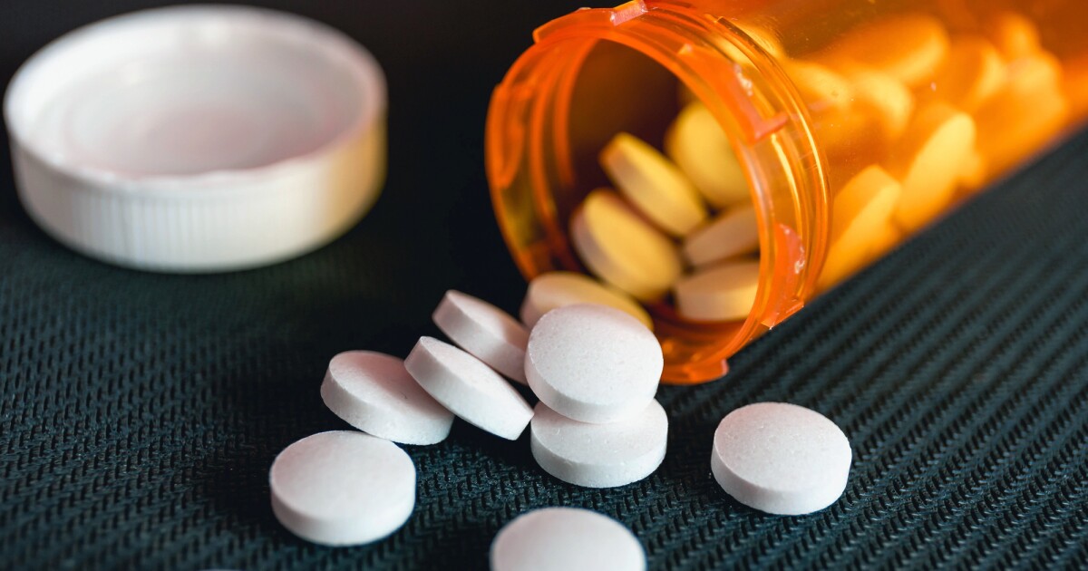 Stopping long-term prescription opioids doesn’t increase suicide risk Stopping long-term prescription opioids doesn’t increase suicide risk