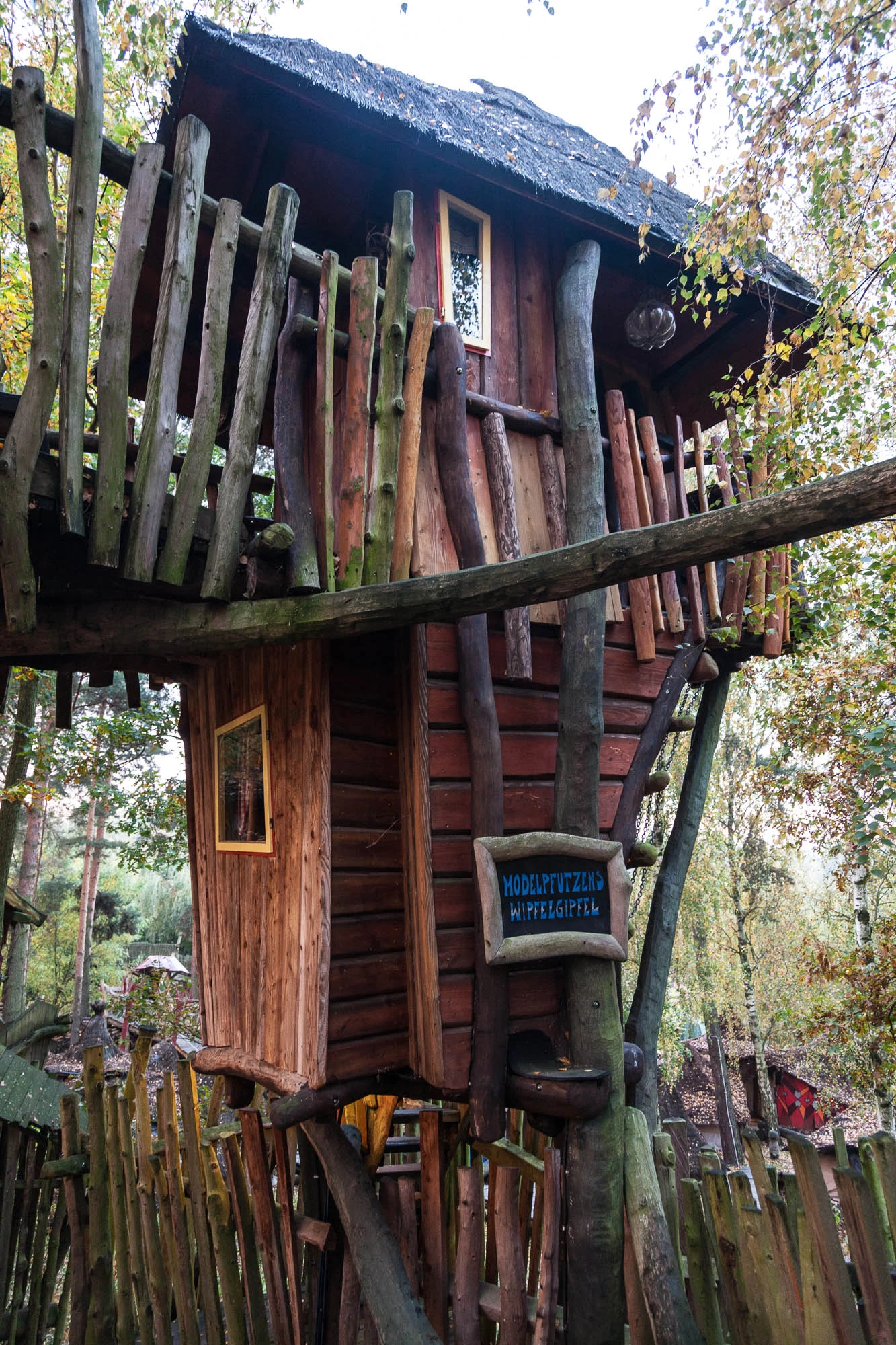 Kulturinsel Einsiedel: Modelpfutzen's Wipfelgipfel. My favourite sign of all
