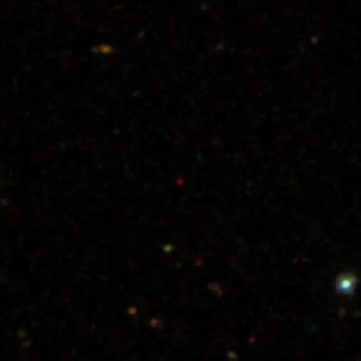 The tiny red dot is SDSS J0100+2802 observed from Earth (Image: Sloan Digital Sky Survey)
