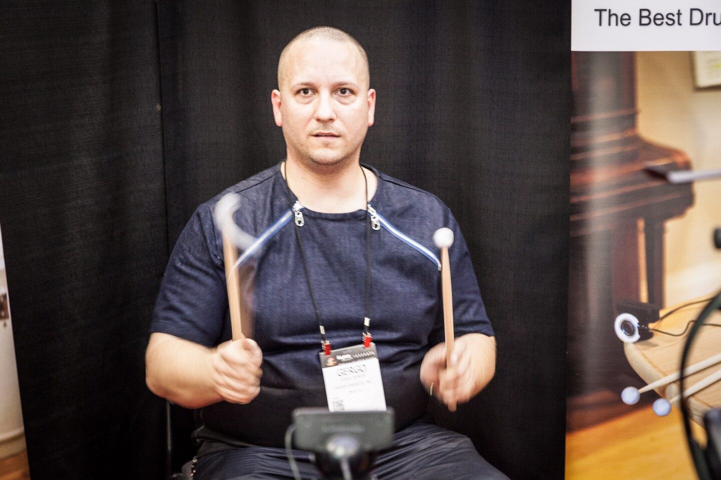 Video Aerodrums bring your air drumming to life