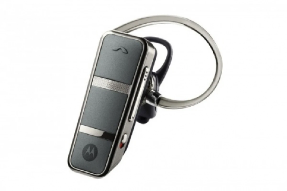 Motorola's new Endeavor HX1 bone conduction headset