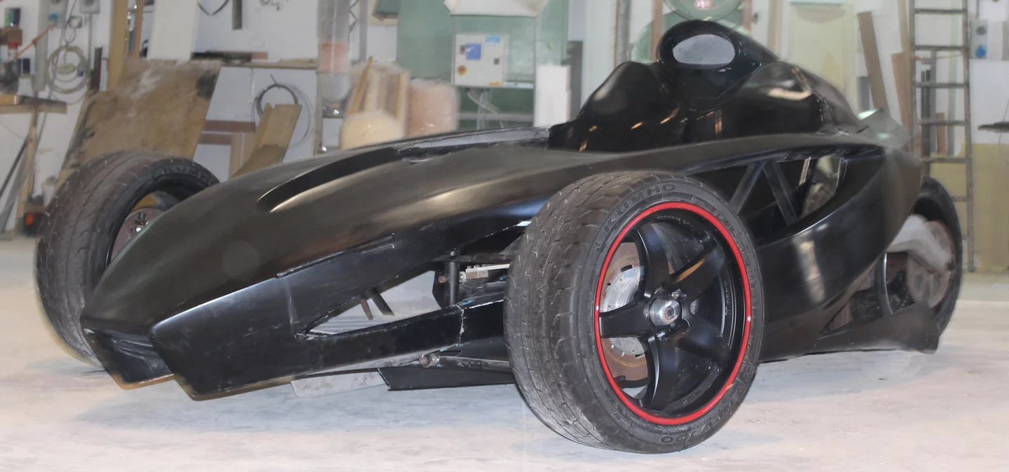 Battery packs come in 15, 30 and 50 kWh flavors