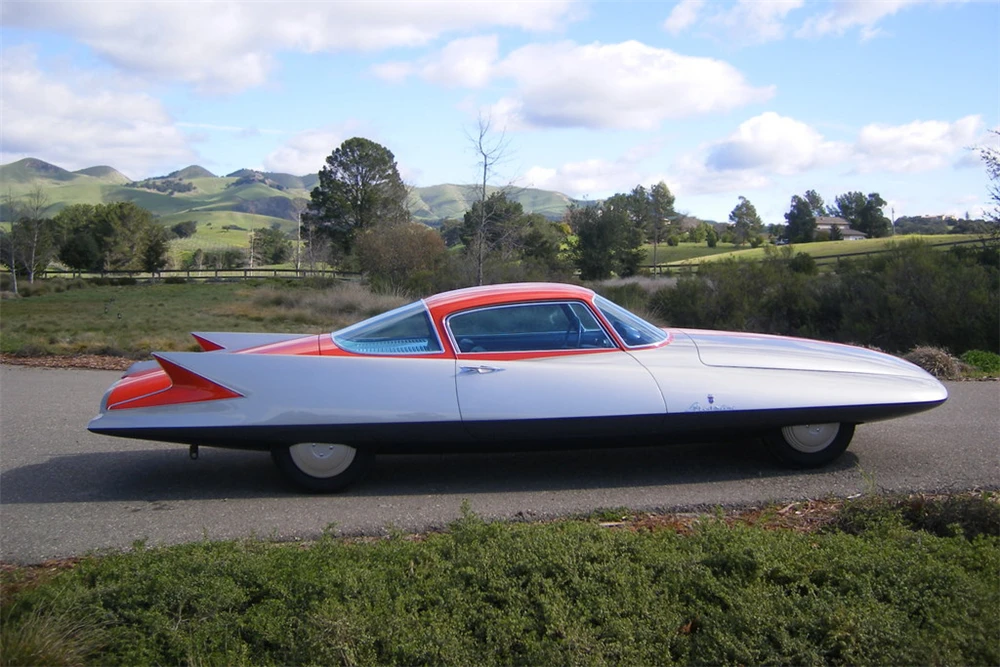 The epitome of 1950s aerodynamic styling that sought to emulate the jet fighters of the day, the Gilda Streamline X is from the pen of fabled Italian designer Giovanni Savonuzzi