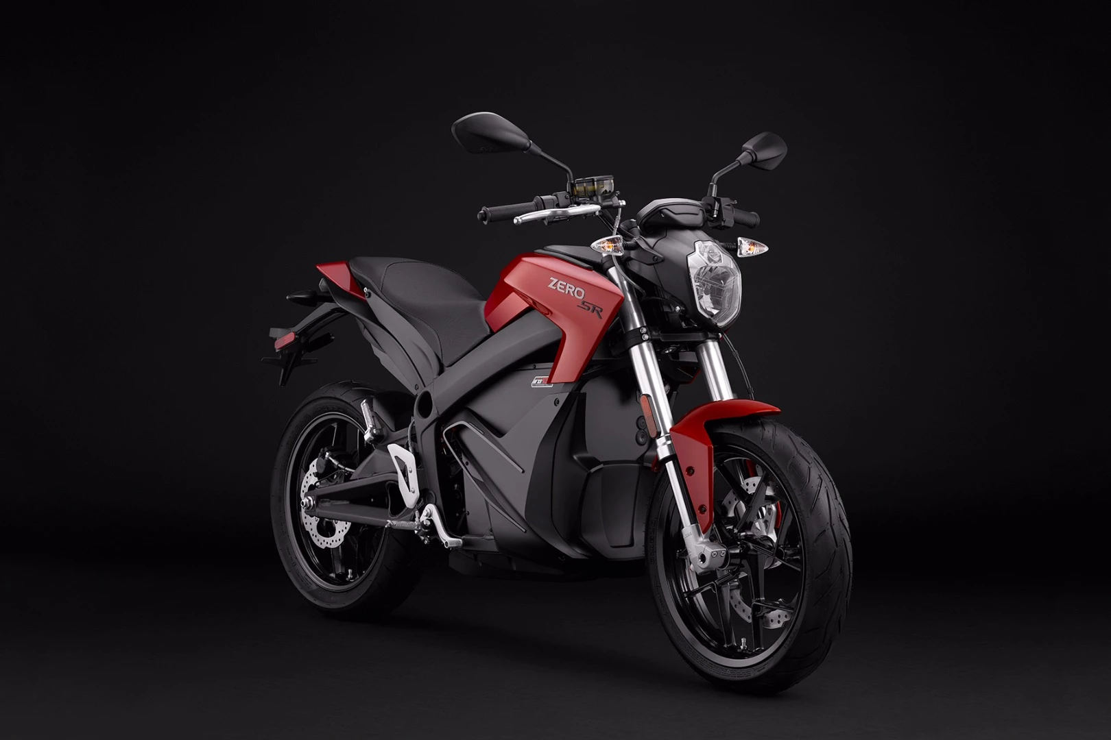 2016 Zero SR - with new, denser energy packs, the SR's city range jumps from 185 to 197 miles with a Power Tank fitted.