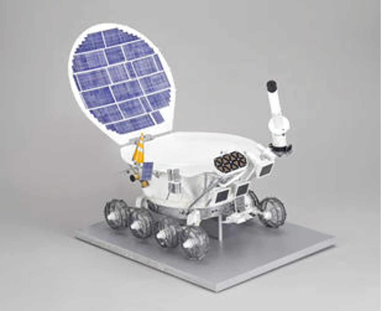 Model of the Lunkhod 2 lunar probe