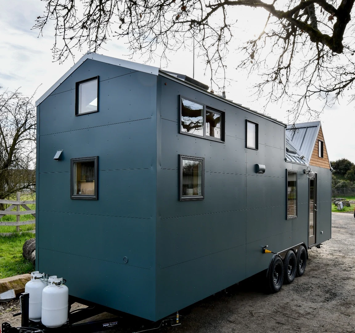 The Urban Payette with Elevator Bed is based on a 28 ft (8.5 m)-long trailer
