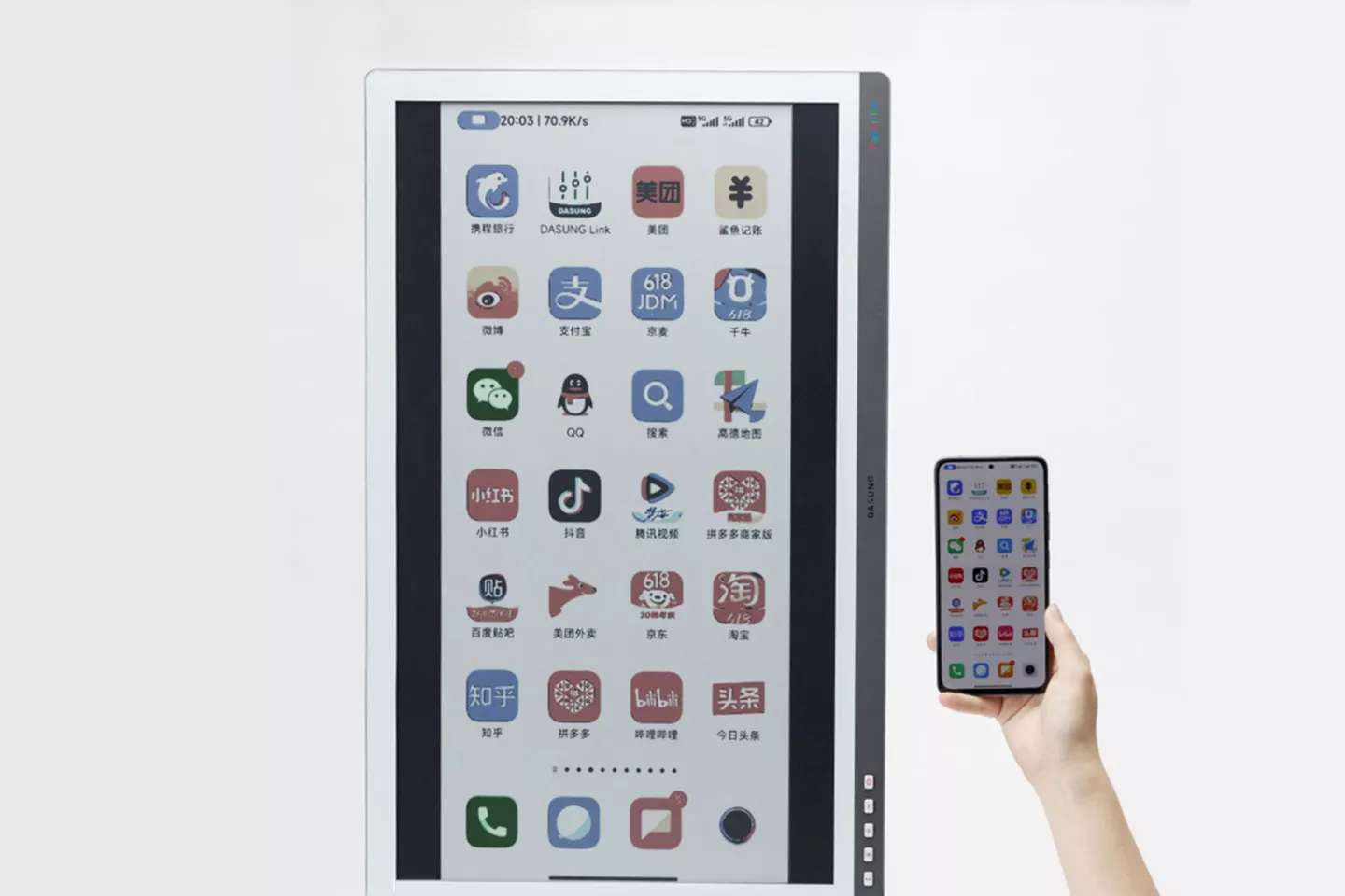 The Paperlike Color color E Ink monitor can be positioned in portrait mode for smartphone-like scrolling or easier document reading