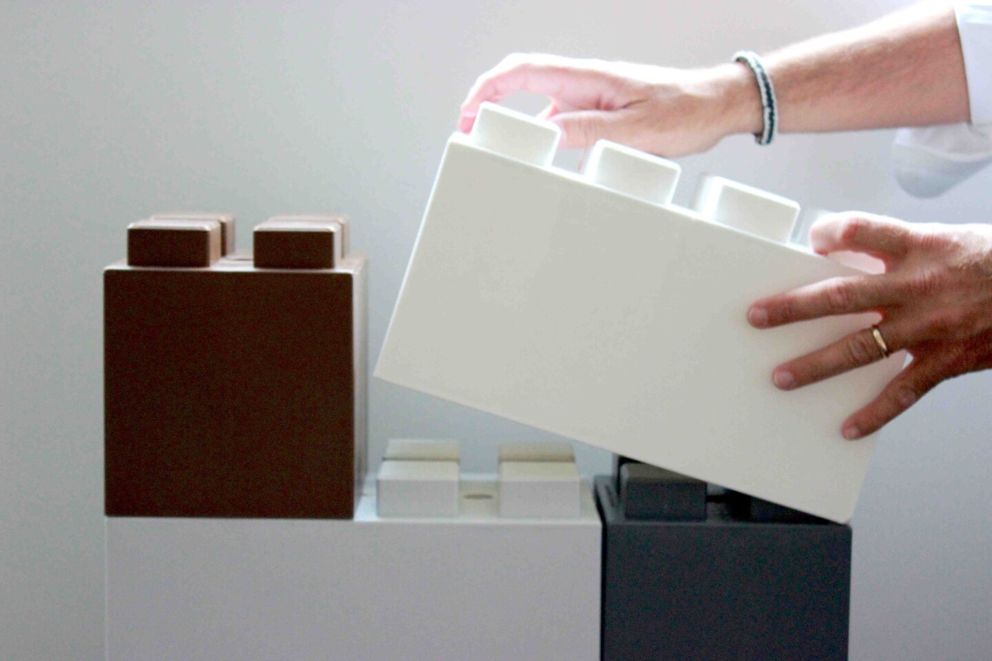 Дом из лего блоков