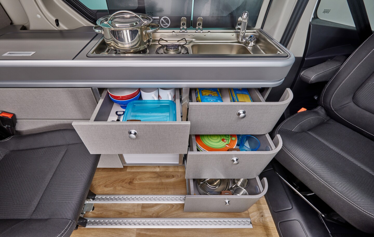 Nissan Seaside camper van kitchen