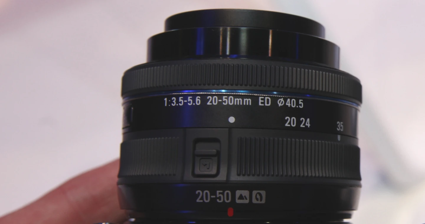 Samsung i-Function lens