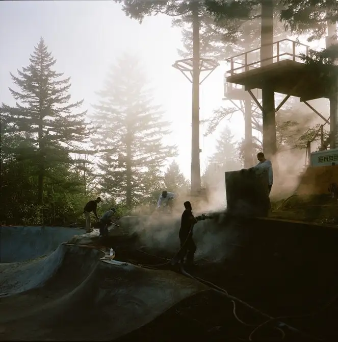 The Cinder Cone treehouse under construction