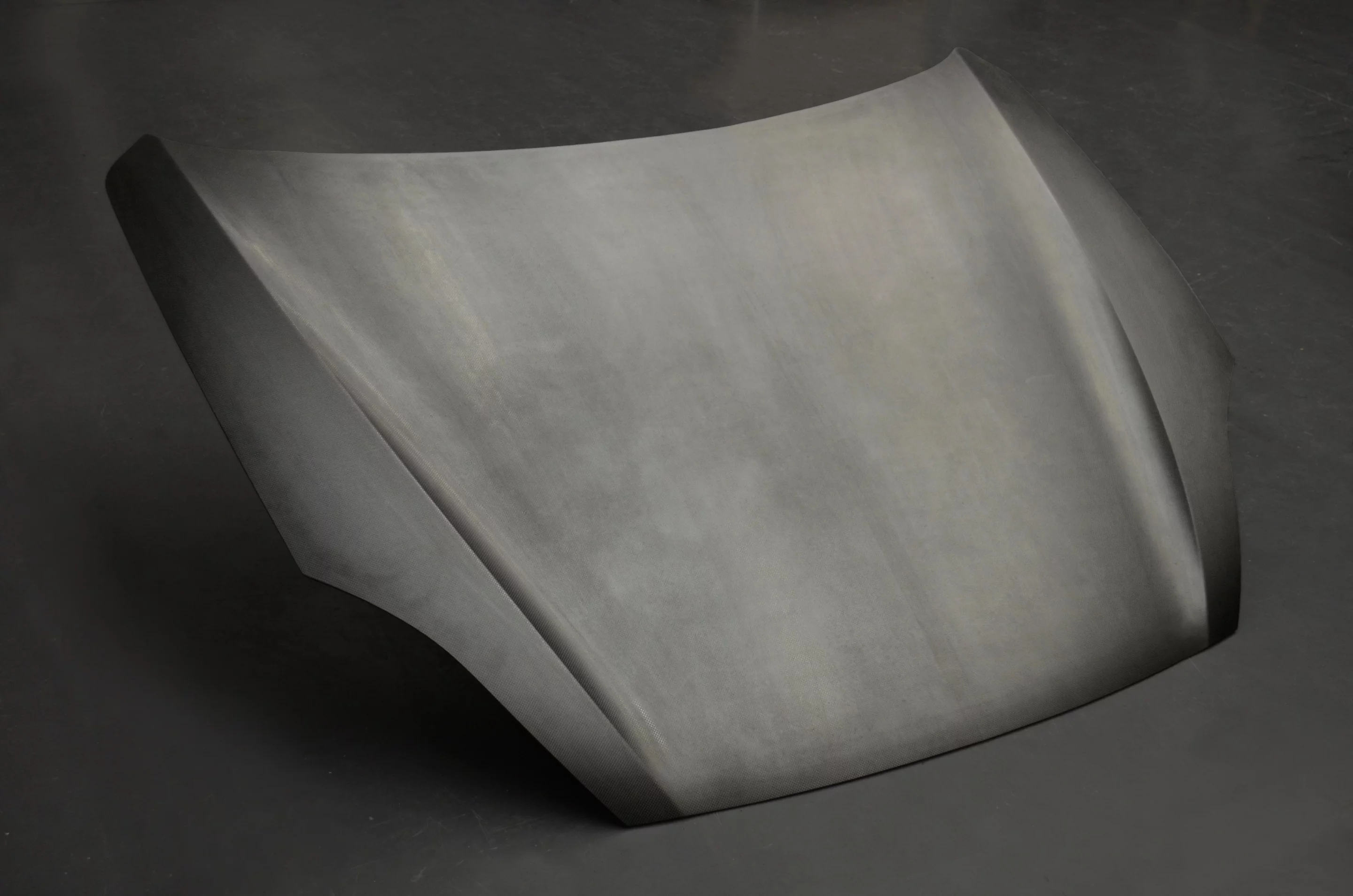 The InEco hood uses an ultralight sandwich construction