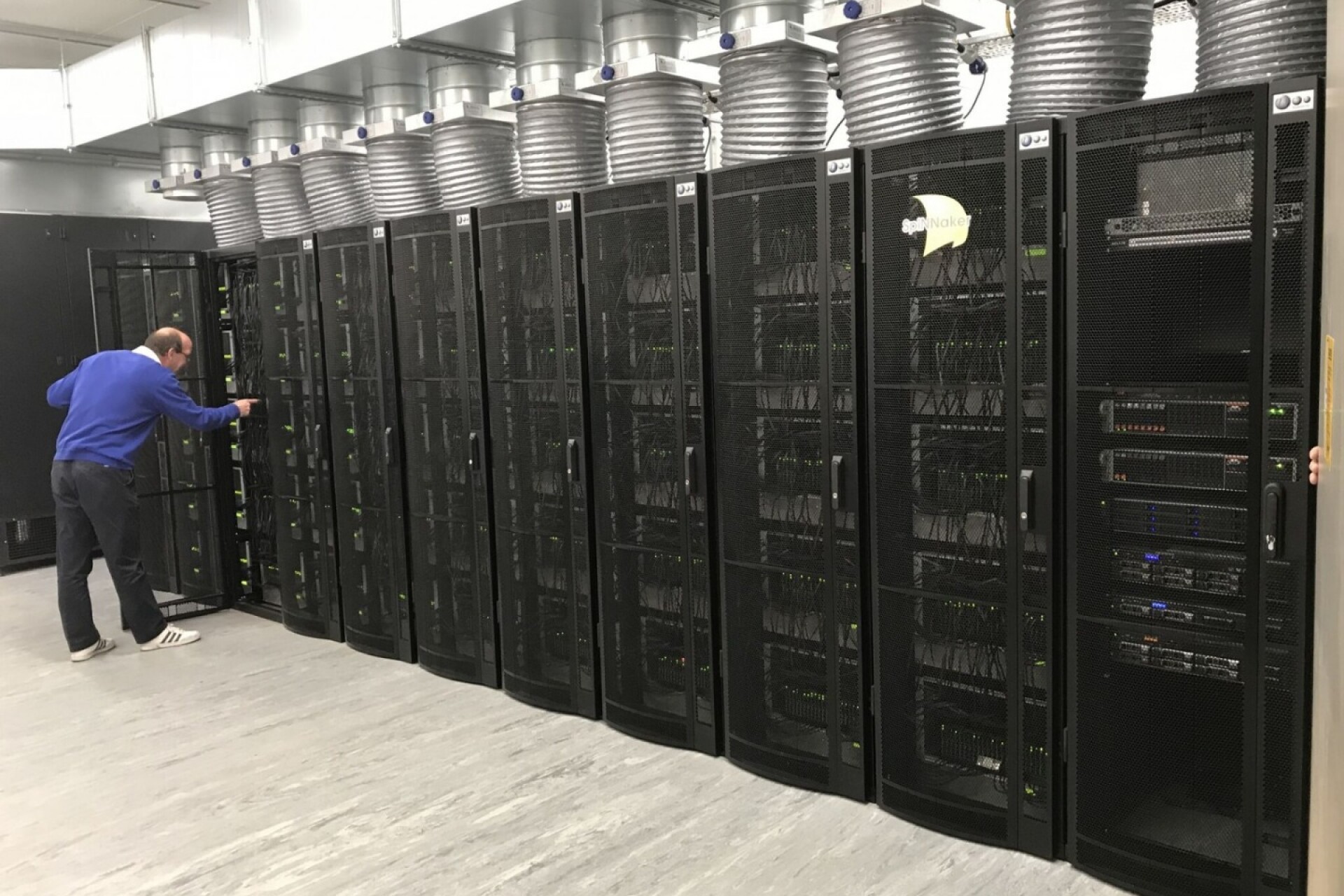 Самый мощный супер компьютер в мире. Суперкомпьютер fujitsu fujitsu k. Суперкомпьютер ломоносов мгу. Sequoia – blue gene/q. Самый мощный супер компьютер в мире.