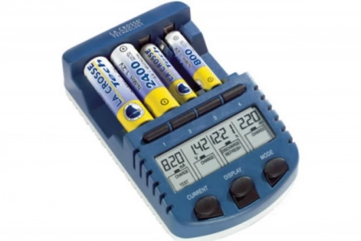 LaCrosse Alpha Power Battery Charger