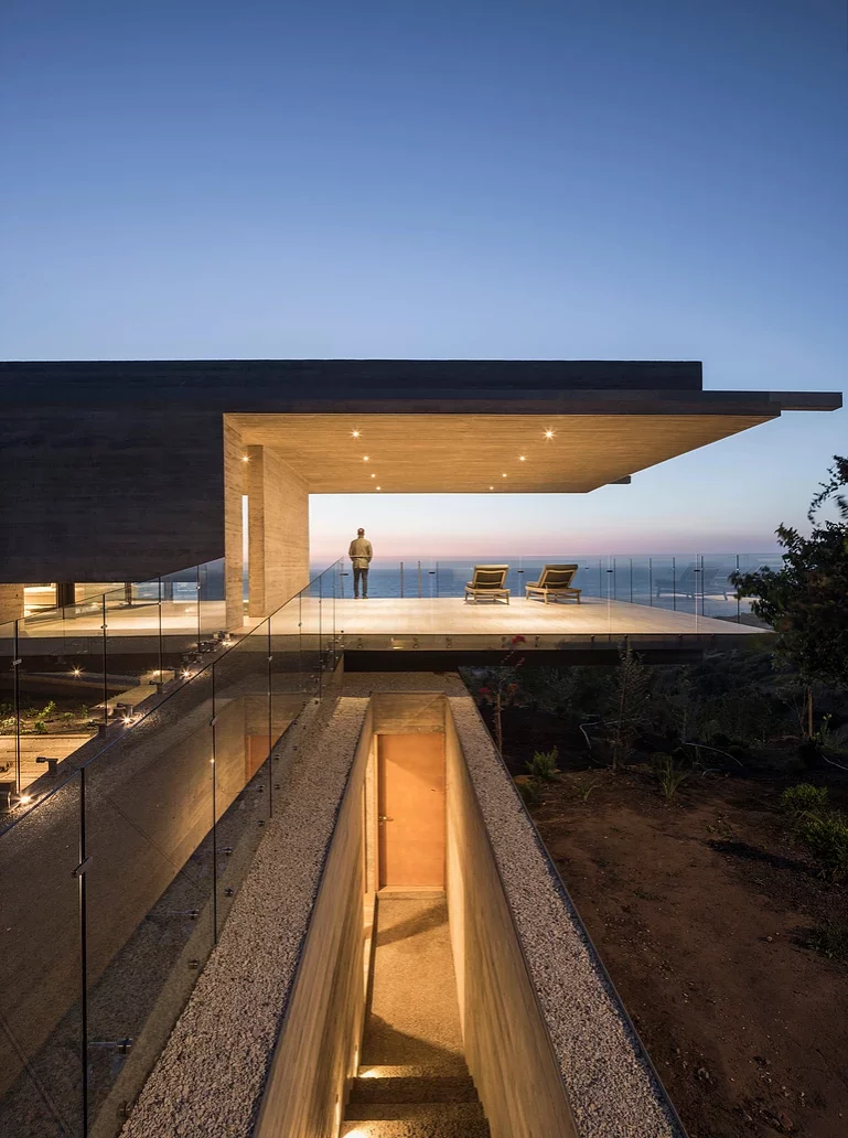 La Casa H, by Felipe Assadi Arquitectos